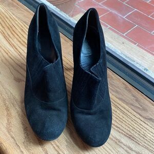 💛 FREE WITH ANOTHER ITEM! Cole Haan Nike Air Black Suede Booties